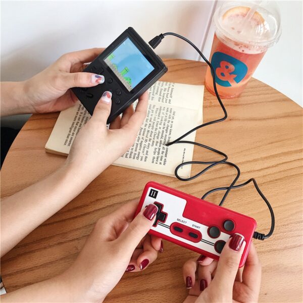 Portable Retro Video Console Built-in 400 Games 3.0 Inch